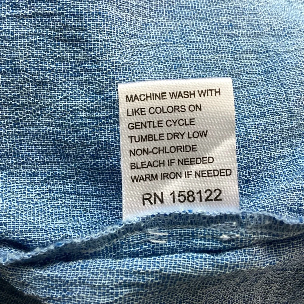 Scully NEW Embroidered Chambray Blouse Bell Sleeves NWT XL - Picture 8 of 8